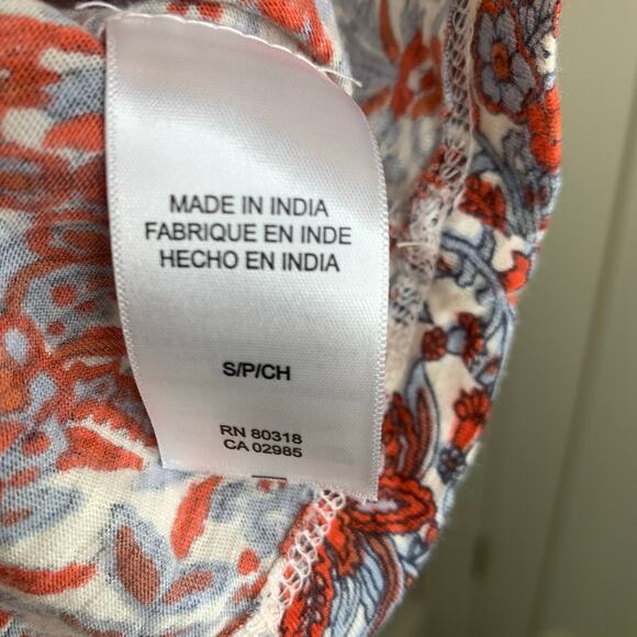 Lucky Brand Red Gray Floral Blouse Sz Small - Picture 7 of 9